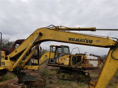 my compact excavator boom doesn't move|komatsu excavator boom not moving.